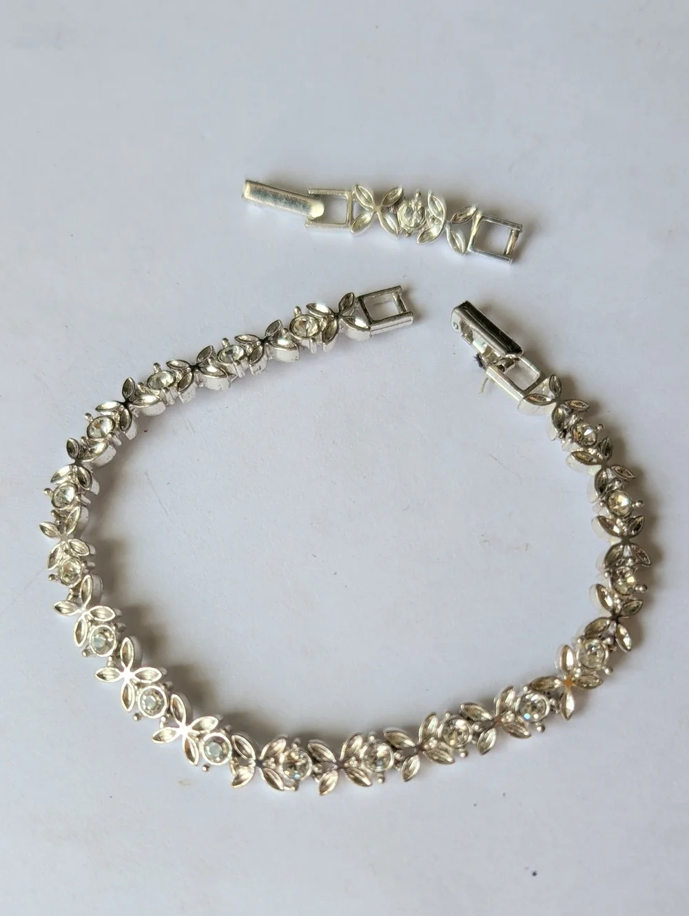 Avon Silver Tone Floral Rhinestone Bracelet with Extension Link